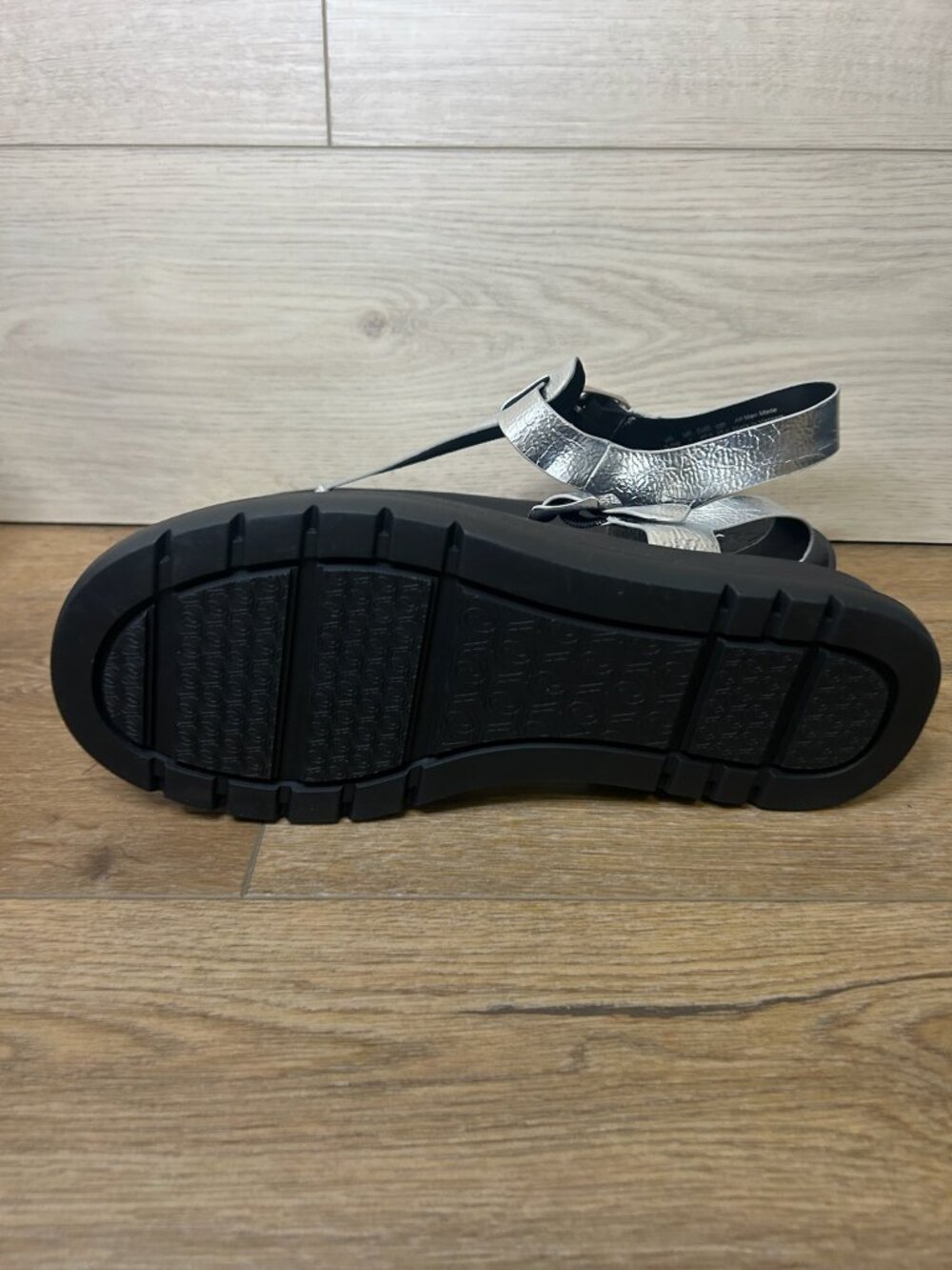 Naturalizer Alyssa Silver Metallic Slingback Sandals 9.5M - Picture 4 of 6